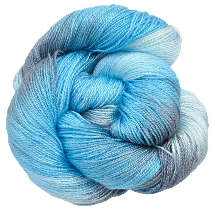 Tencel Dryad: Dreamy Clouds & Silky Comfort - Effortless Style.